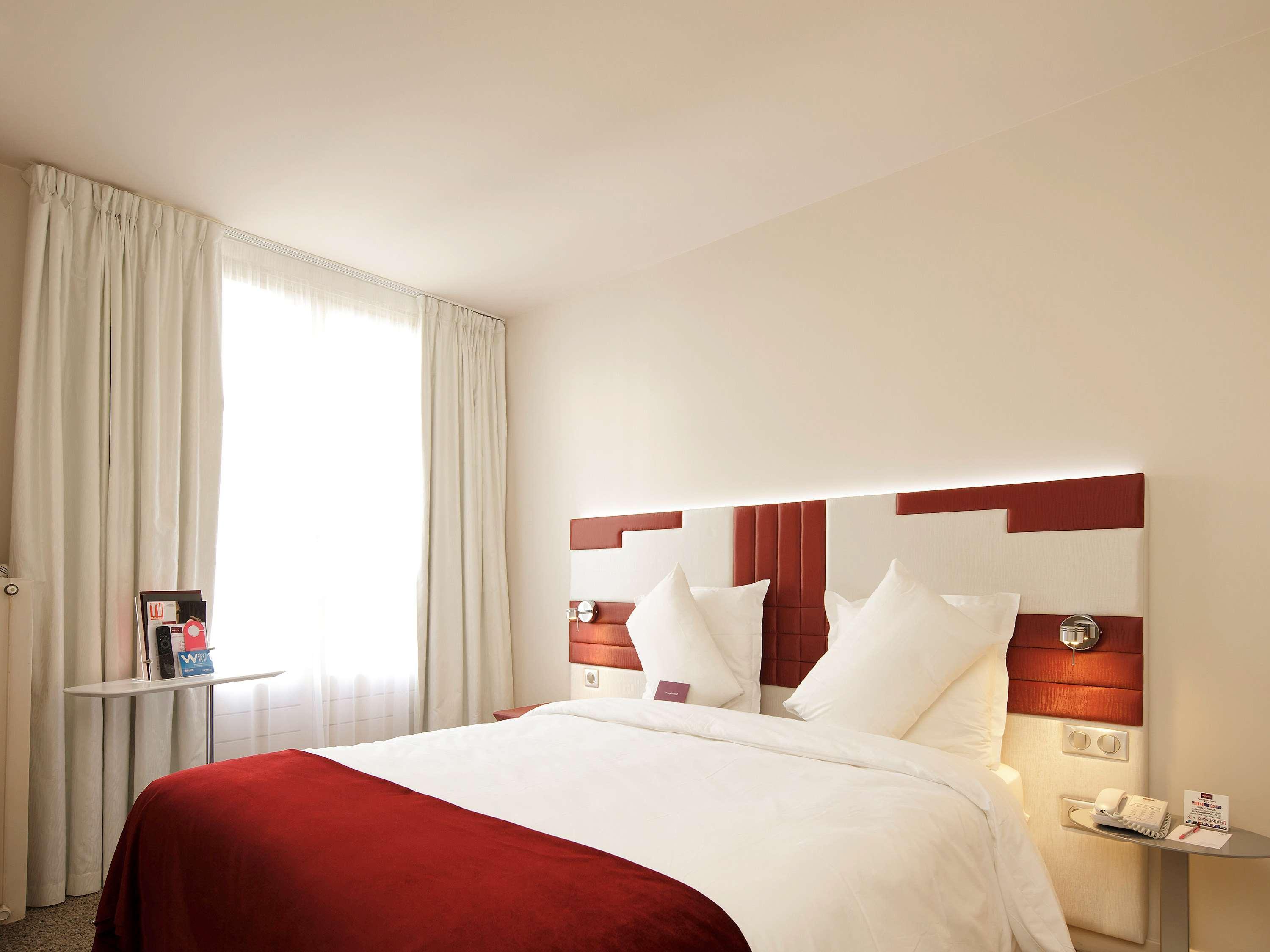 Mercure Paris Opéra Faubourg Montmartre Esterno foto