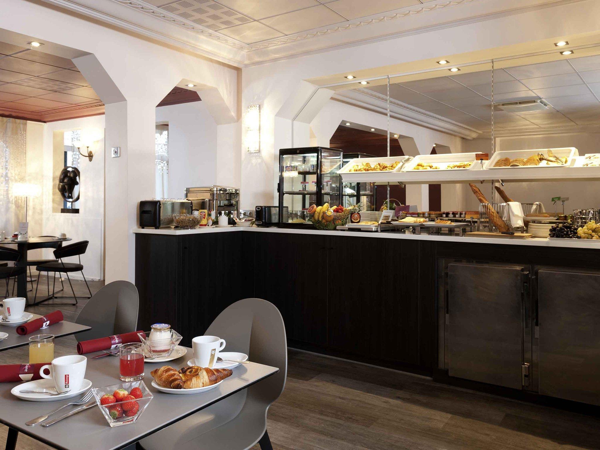 Mercure Paris Opéra Faubourg Montmartre Esterno foto