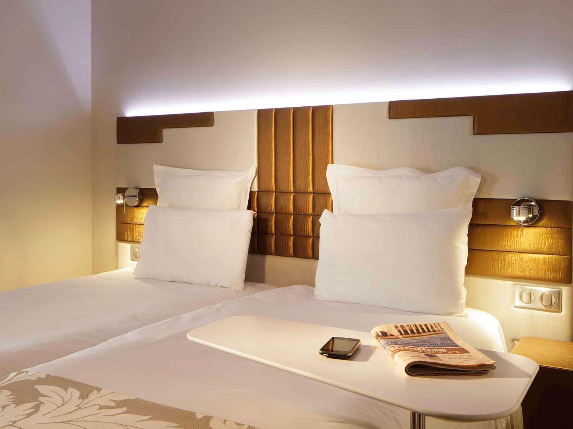 Mercure Paris Opéra Faubourg Montmartre Esterno foto
